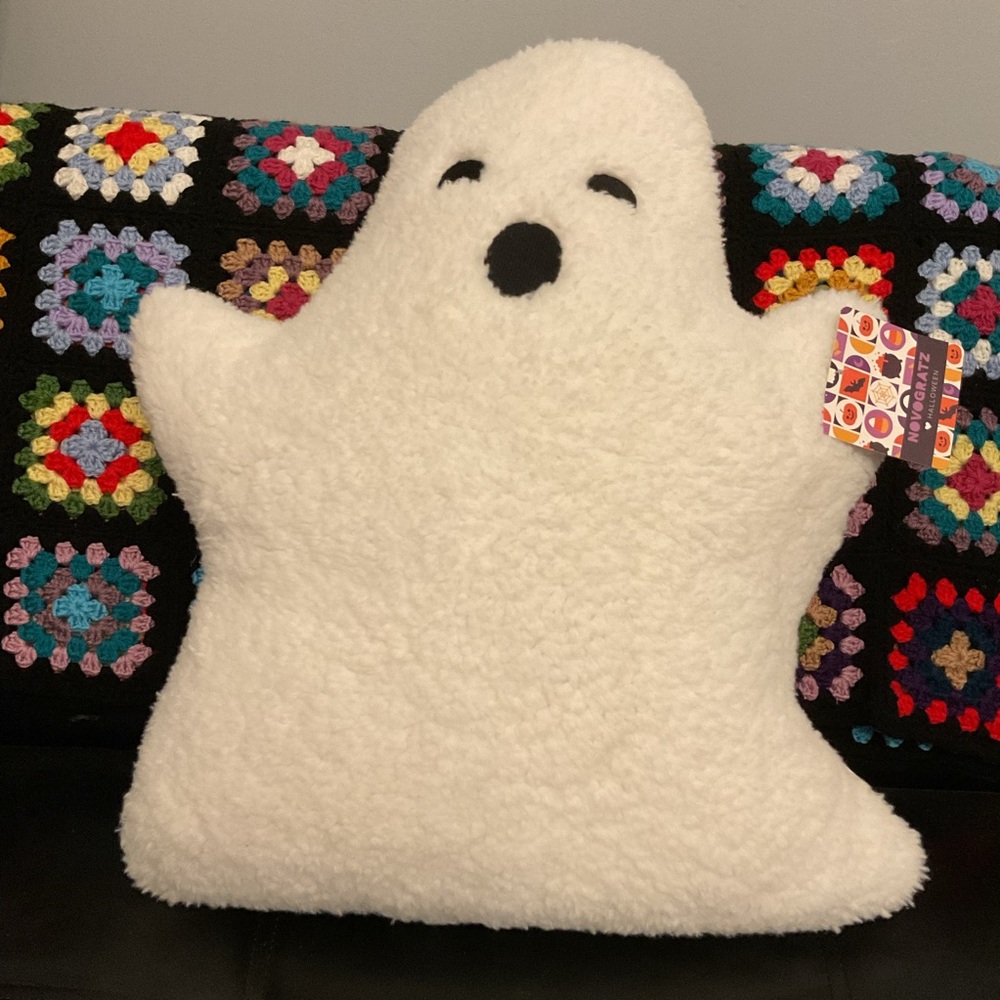 Viral Novogratz Ghost Pillow